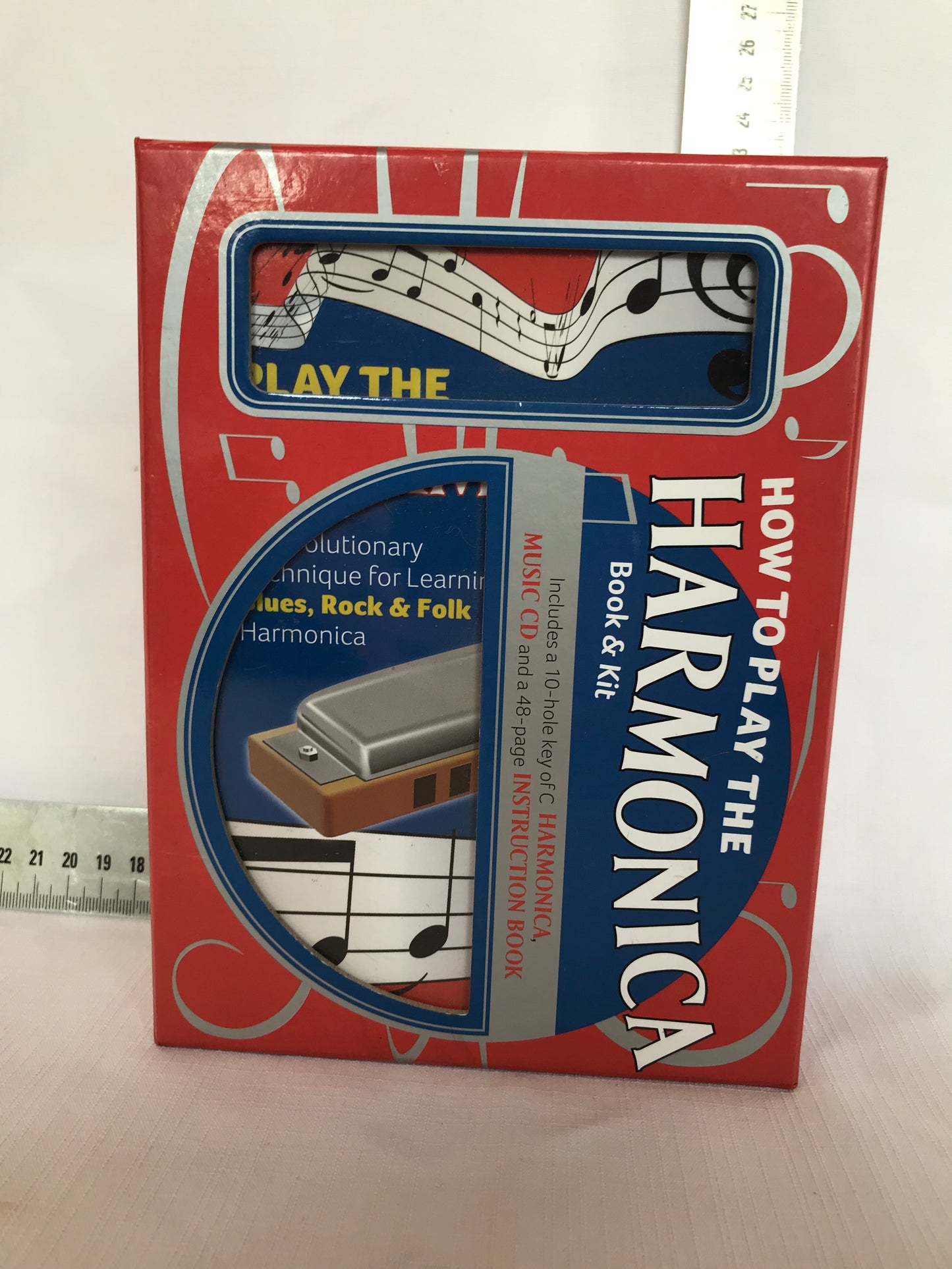 How to play the harmonica