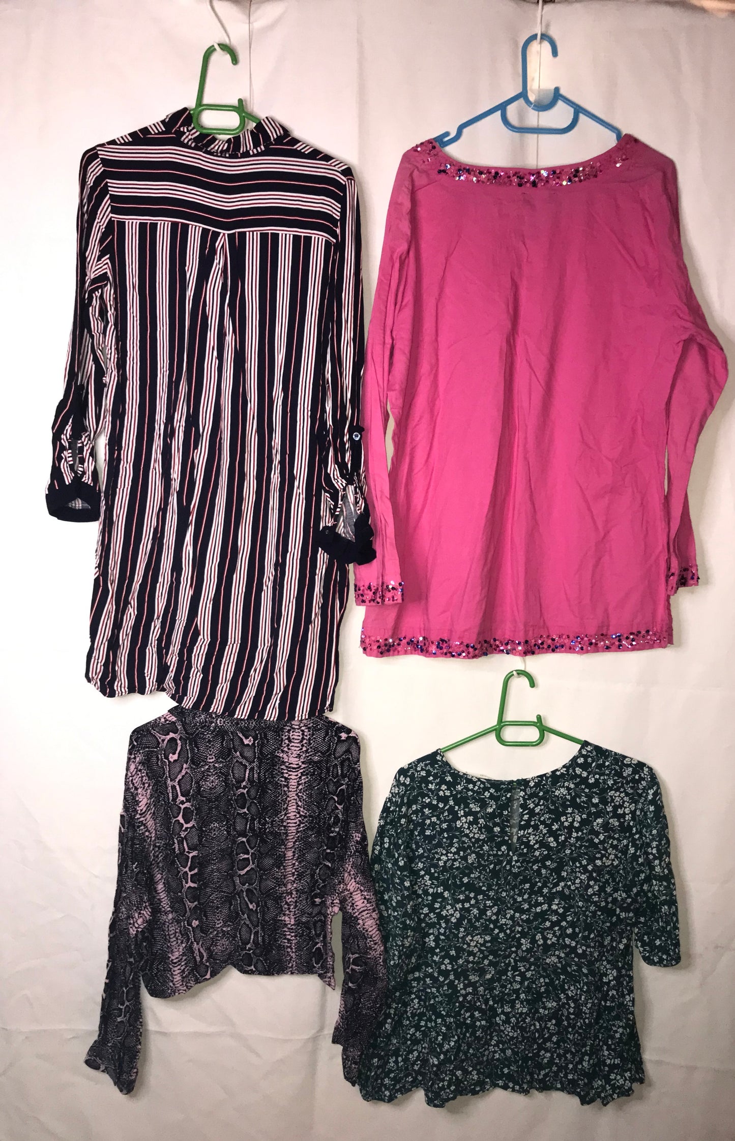 Group of 4 ladies pre-loved tops