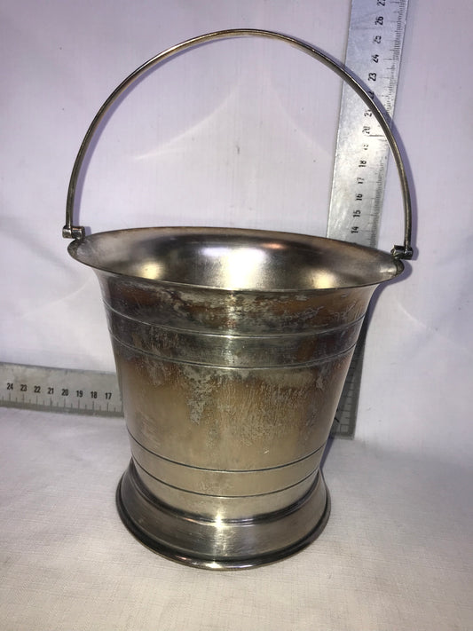 Metal ice bucket
