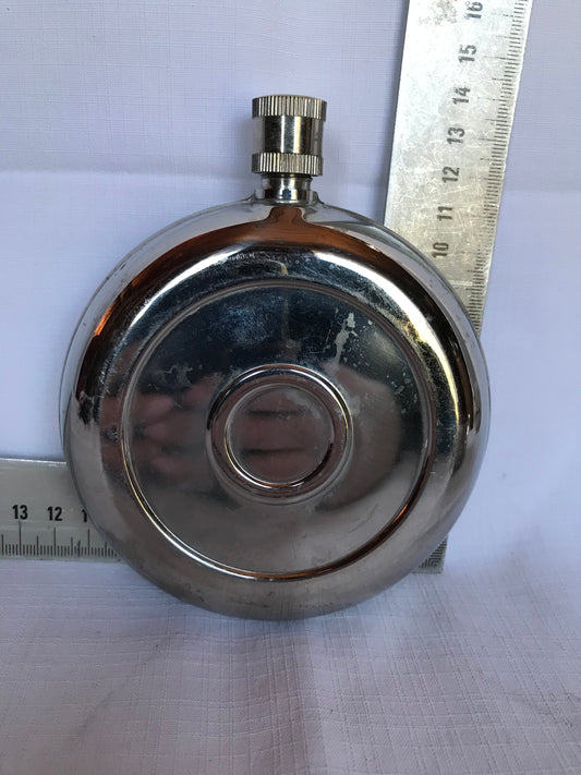 Round hip flask