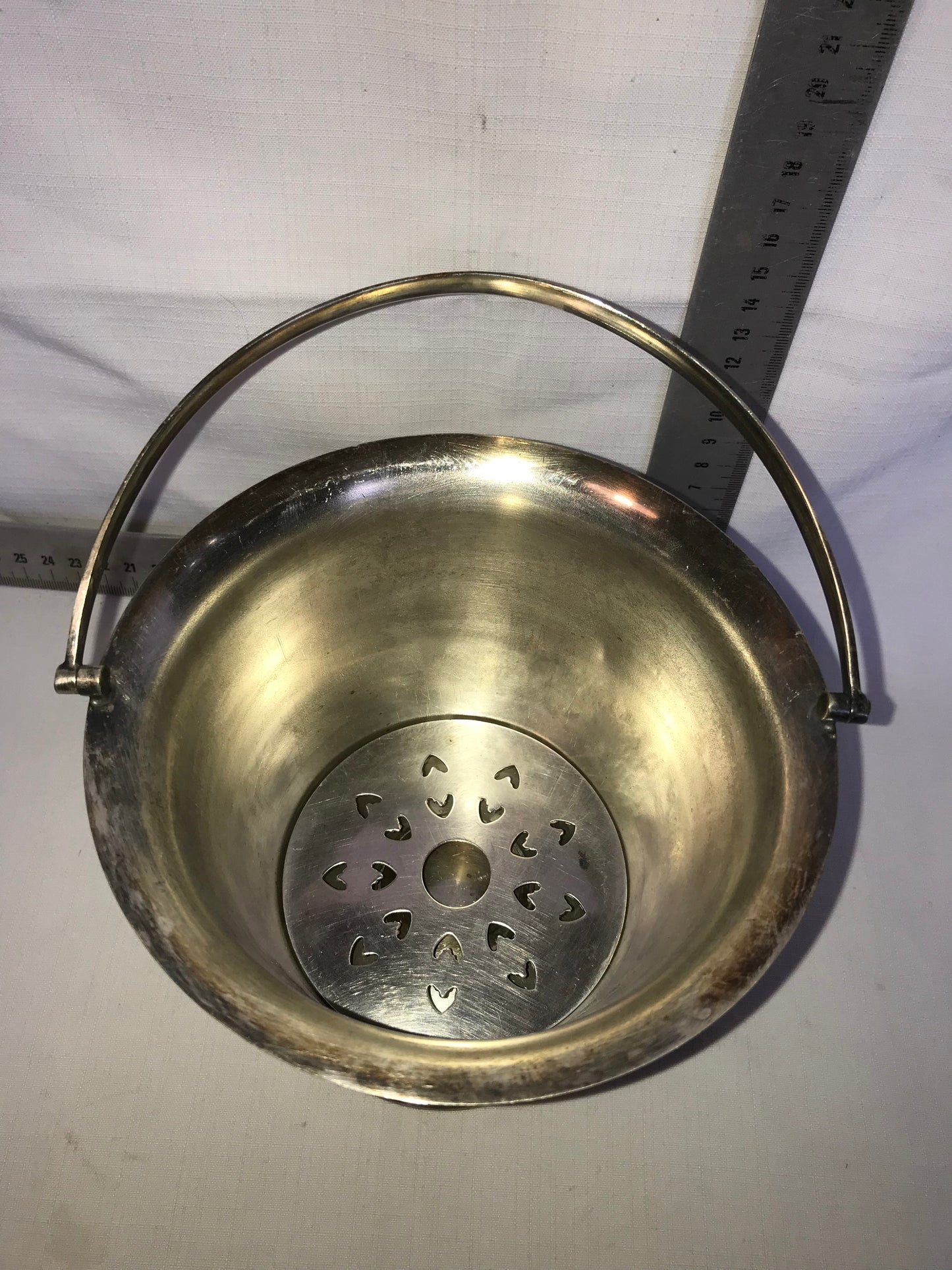 Metal ice bucket