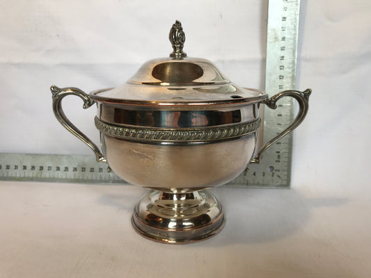 Metal bowl with lid