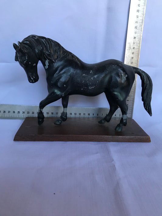 Horse statue