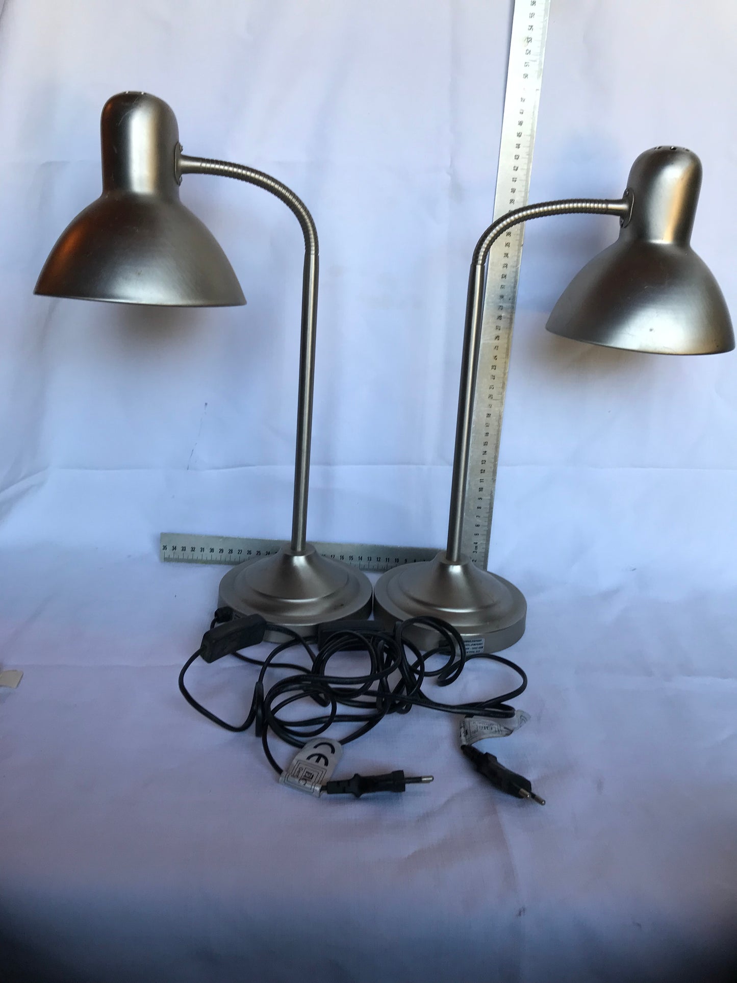 Pair of bendable lamps