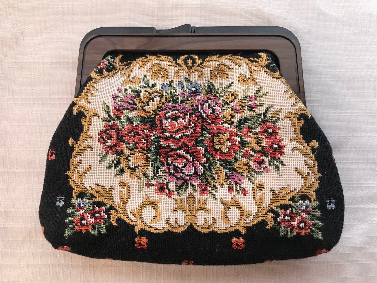 Floral vintage style purse
