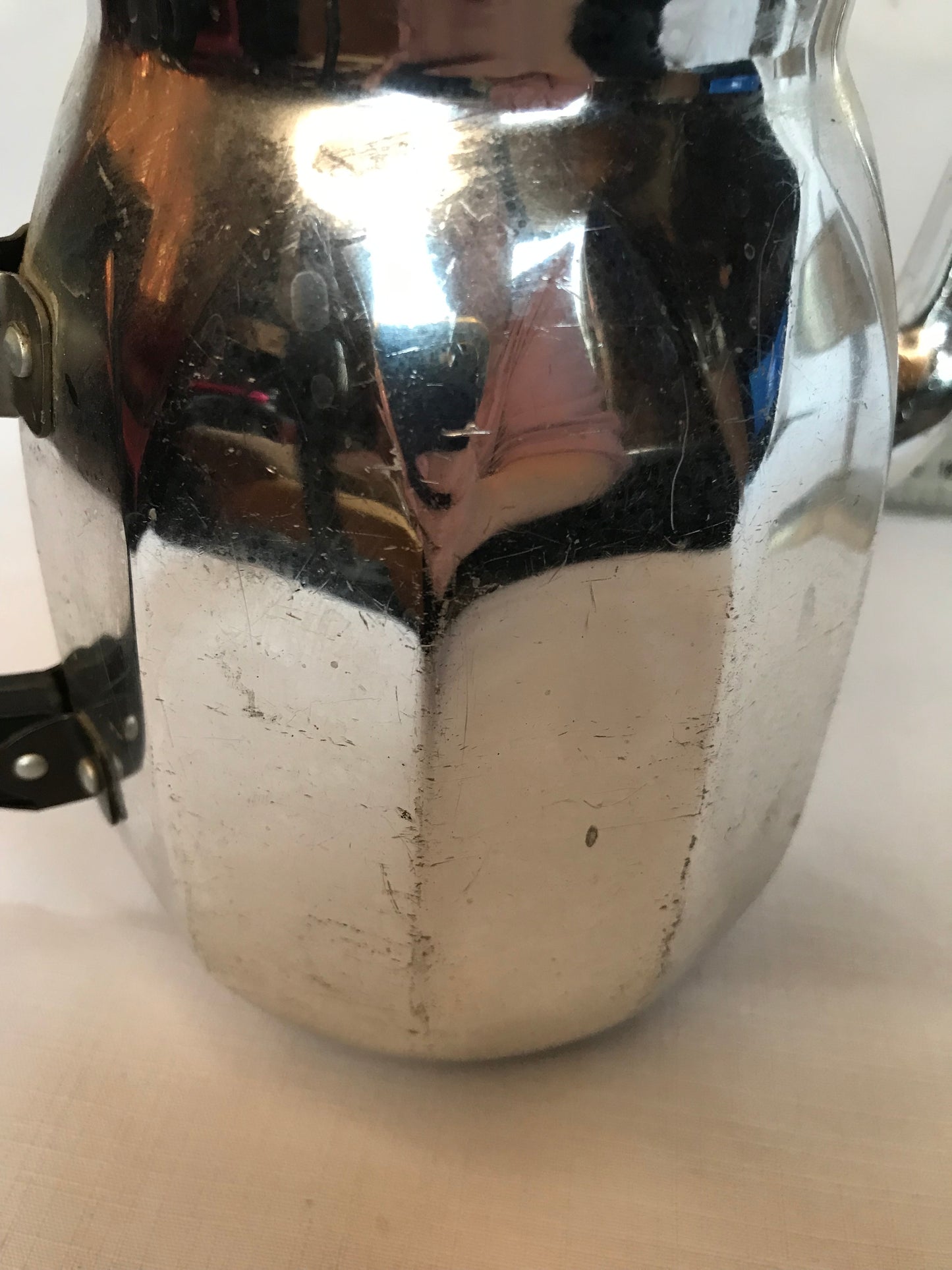 Filter coffee pot with insert