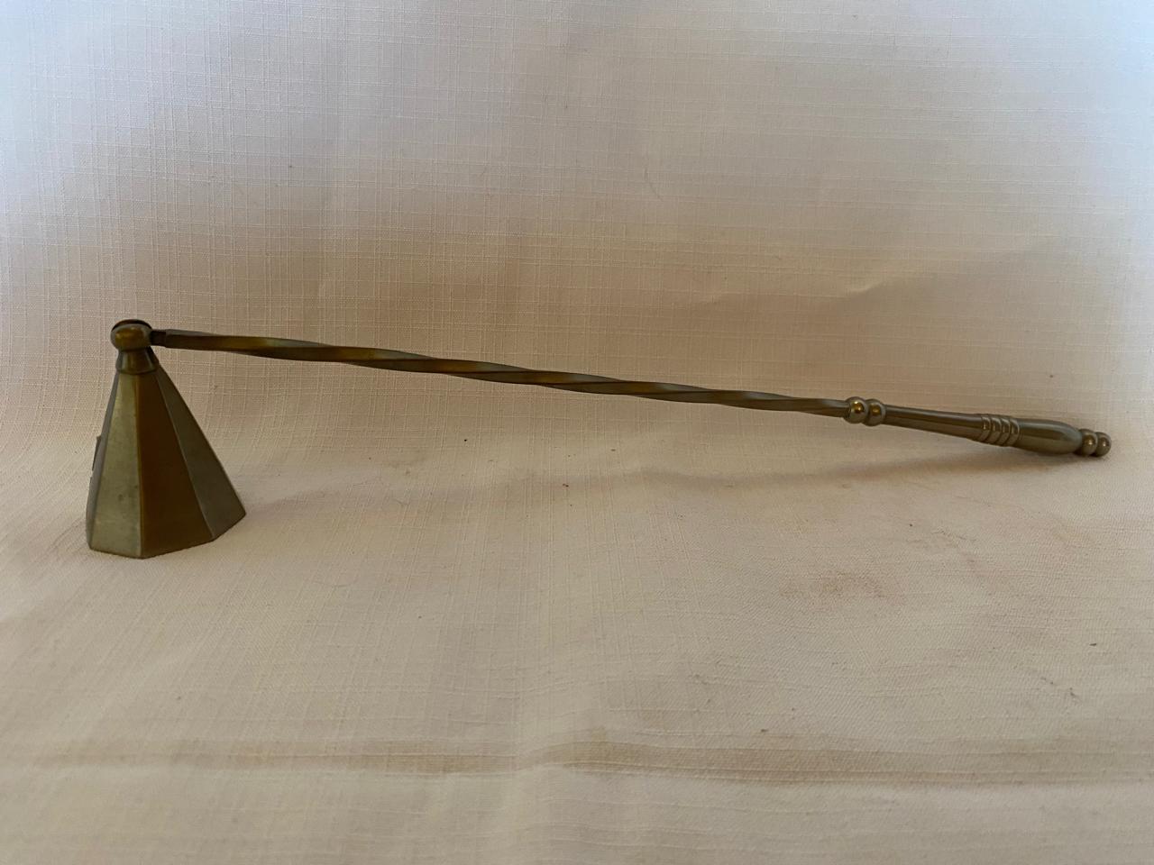 Metal candle snuffer